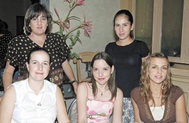 Ana de Marín, Lety de Dávila, Ana Gaby de Juan Marcos, Any de Correa y Rocío Juan Marcos de Mexsen.