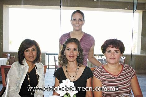 Laila de Barocio, Rocío Núñez, Claudia Estrada y María de la Paz Yáñez