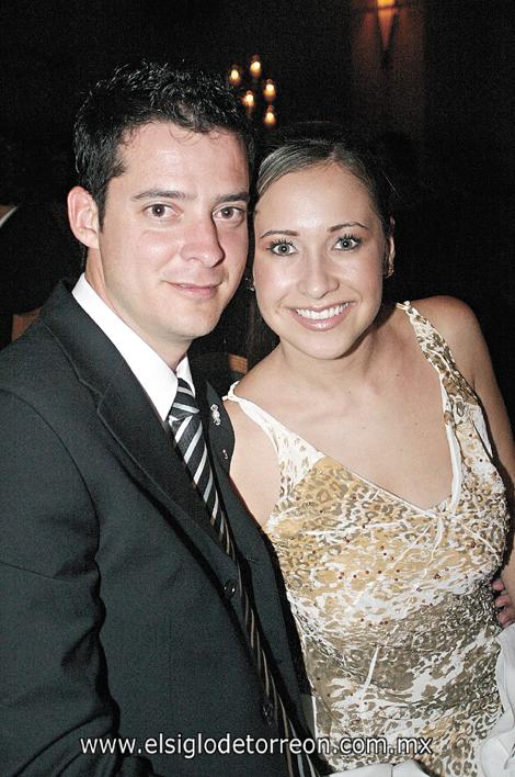 Hugo Loya Domínguez y Diana González de Loya