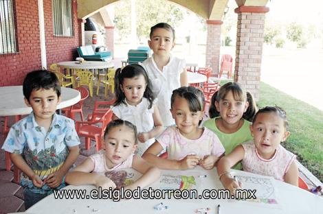 Samir, Paulina, Andrea, Luisa, Eugenia, Adriana y Paulina