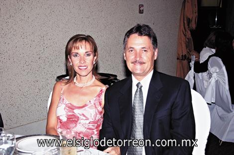 Melissa Mueller de López y José Luis López Villarreal