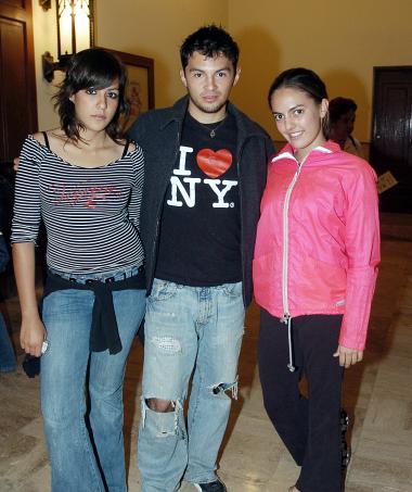 Arely Giacomán, Fausto Aldaba y Micaela Álvarez