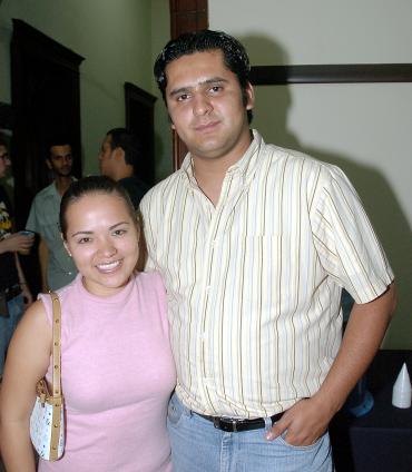 Claudia Ibarra y César Cano.