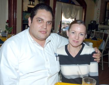 Édgar Belenguer y Claudia Barrera.