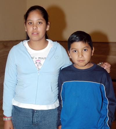 Karla y Juan Rocha.