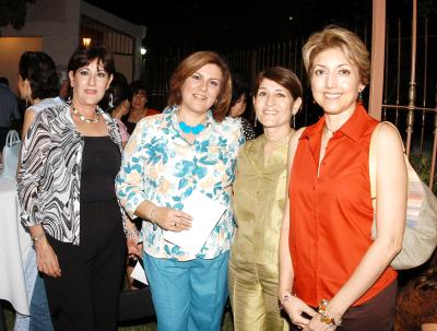 Estela de Meraz, Marcela de Wong, Ali de Martínez y Martha de Ávalos.