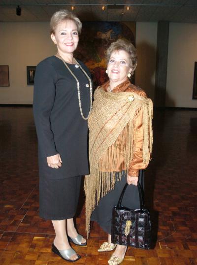 Judith Mijares de Sepúlveda y Susana Muro de Ortiz.