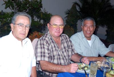 Feliciano Zavala, Ernesto Olhagaray y Alberto López.