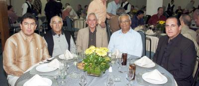 Gerardo Meléndez Boone, Manuel Rivera, Roberto Soto, Juan Antonio García Villa y José Ángel Fernández Pérez.