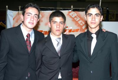 Ricardo de la Torre, Marcelino Covarrubias y Víctor González.