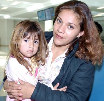 Blanca Pesina y Yesenia Vega viajaron a Tijuana.