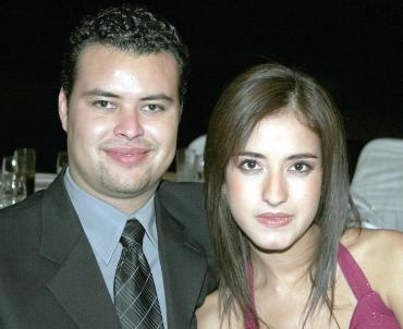 Guillermo  Serrano y Daniela Magaña.