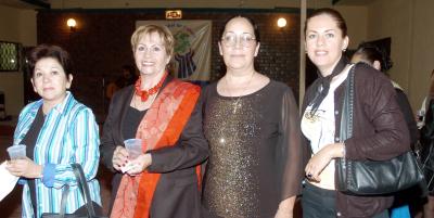 Dulce Rivera, Lourdes de Villarreal, Soledad y Adriana Blásquez.