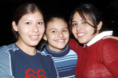 Rosa Angélica Quiñones, Cynthia Álamo y Georgina Guerrero.