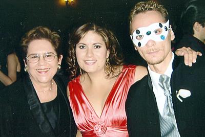 María Antonieta del Tejero, Karla Baeza de Casab y Ahmed Casab Casab.