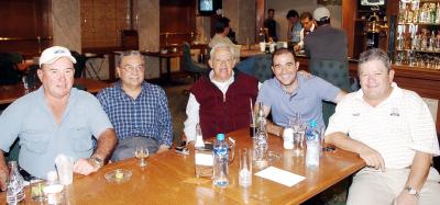 Ernesto Olhagaray, José Anselmo Martínez, Raúl González, Ernesto Olhagaray Jr. y Guillermo Ávalos.