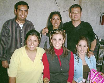 Rolando Gutiérrez, Griselda Anguiano, Ricardo Rodríguez, Idalia Pérez, Astrid Casale y Gaby Monárrez.