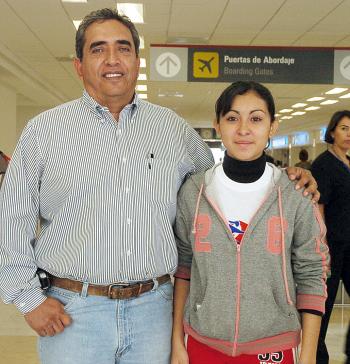 15  de noviembre 2005
Salvador Medina y Ana María Medrano, viajaron a Mérida.