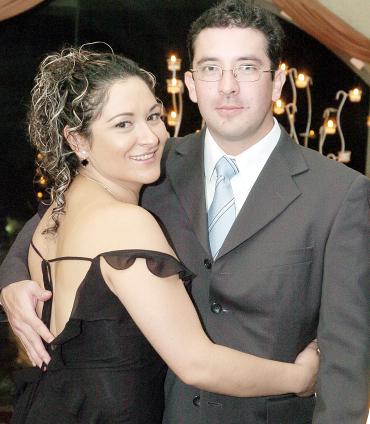 18 de noviembre 2005
Arcelia Torres y Édgar Chaparro.