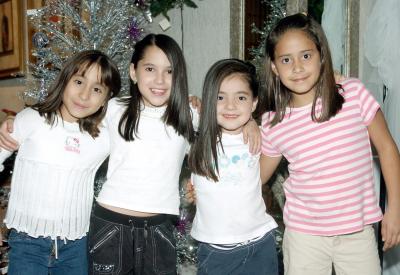 Shery Nevárez, Victoria Issa, Nadia González y Cristy Castro.