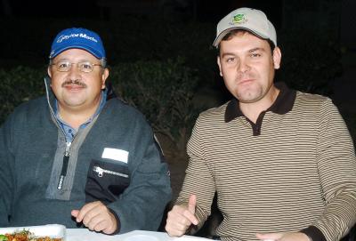 Jorge Sánchez y Camilo Mexsen Flores.