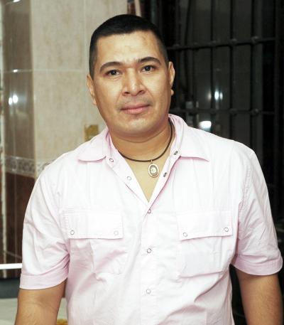 José Antonio Martínez Carrillo celebró recientemente su cumpleaños con una amena reunión, donde recibió múltiples felicitaciones.