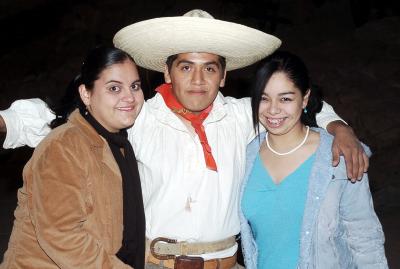 Mariana García, Sergio Durán y Daniela Álvarez.