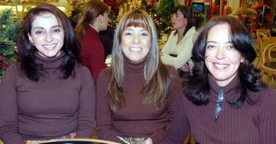 Claudia Mijares, Lorena Ibarra y Duby García.