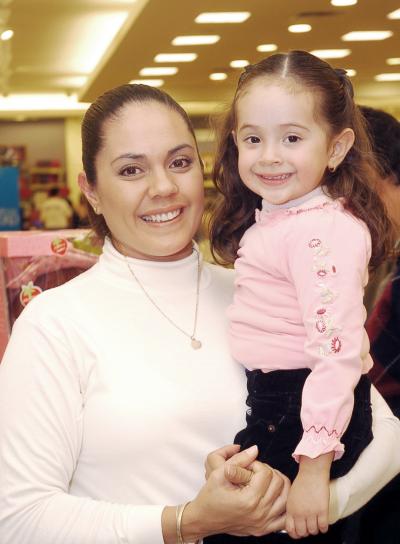 Fátima Aguilar y Fátima Velasco.