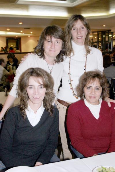 va_23122005_1 
Ley Martínez, Lina Canedo, Isabel Berlanga e Ivette Canedo.