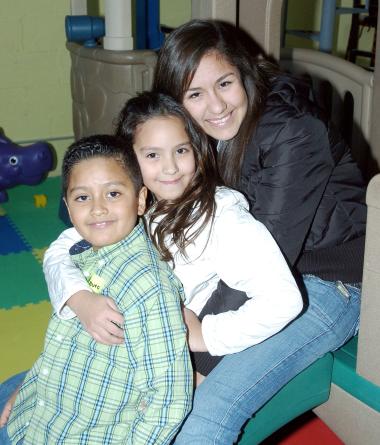 ni_31122005_1
Los hermanitos Mauro, Daniela y Maryfer.