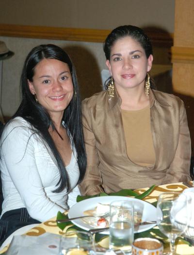 va_29012006 
Ana Cecy Bustos y Adriana de Russek