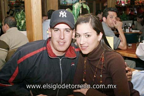 Marcelo González y Astrid Ayup