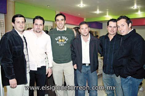 Javier Robles, Patricio Zermeño, Enrique Cázares, Alejandro Olhagaray Saracho, Gabriel Zermeño Martínez y Christian Orrin Estrada