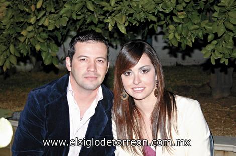 Pablo Martínez y Martha Jaidar