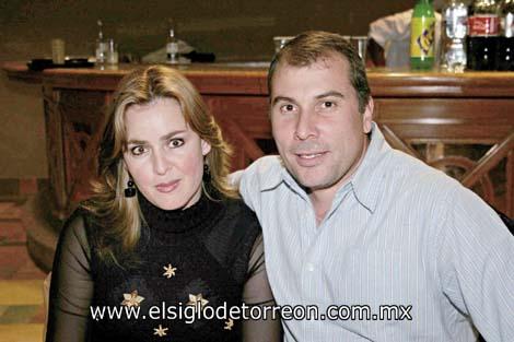 Berenice de Salmón y Luis Horacio Salmón González