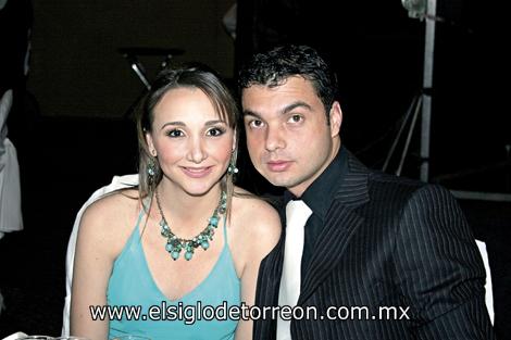 Natalia Hinojosa y Ángel Arratia