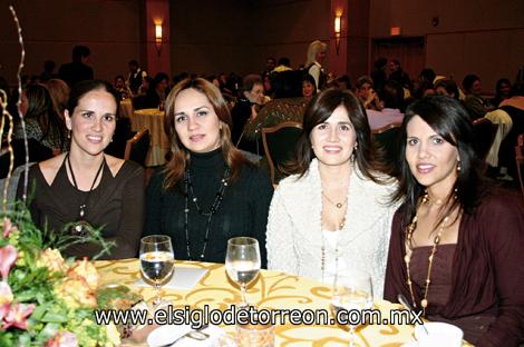 Miriam, Lucía, Aurora y Liliana Martínez