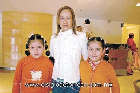 Luisa Velázquez, Mirna y Andrea