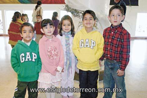 Abelardo Braulio Díaz,  Marieta Gutiérrez, Luis y Eduardo Camacho