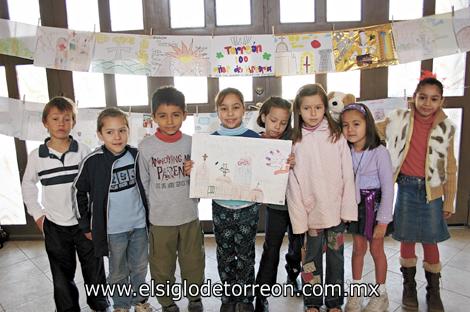 Mario Guerrero, Juan Pablo del Ohio, Gerardo Gómez, Ma. José Ojeda, Miriam Canales, Marcela González, Paulina García y Chelsea Samperio