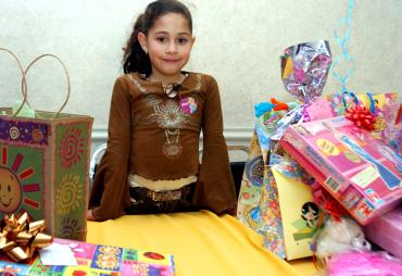 ni_19022006 
 Ana Sofía Gaucín en una reunión infantil en su séptimo cumpleaños