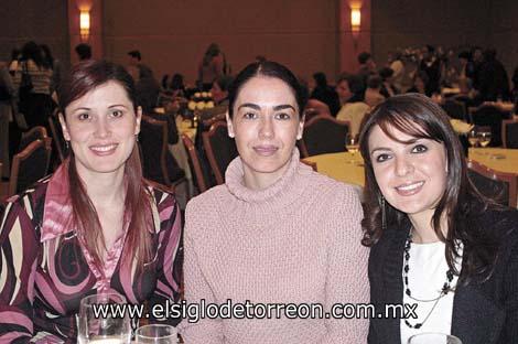 Marcela Pereyra, Mariana López y Georgina Cantú.