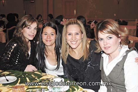 Marisofi Cobo, Cecy Bustos, Brenda de Haro y Gaby Valdés.