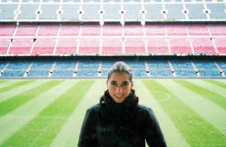 Verónica Beernaert, captada en el estadio de futbol Nou Camp del Club Barcelona, en España.