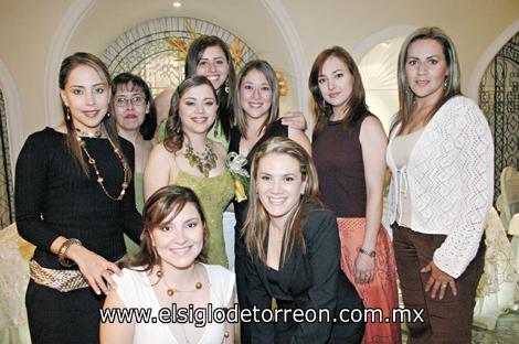 Alicia Jaime, Gabriela Aguayo, Laura Torres, Mónica Olmos, Marusa Román, Rocío Velázquez, Mayela Arreola, Silvia de de Anda y Edna Páez.