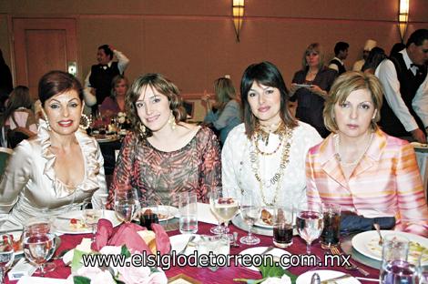 Susana de Russek, Susana de Boheringer, Valeria de Villarreal y Maria F. de Dabdou.