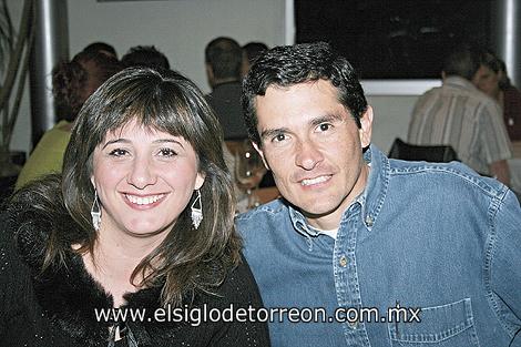 Elena G. de Canales y Mario Canales