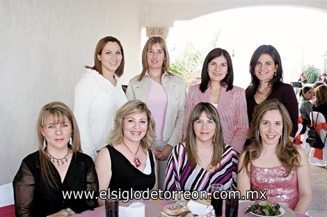 Lorena de la Garza de Elosegui, Mirthala de De la Garza, Coquina de Magaña, Olga Sánchez de Pérez, Lilia de Faccuseh, Claudia Maffiodo, Alma de Lomeli y Ana Alida de Domínguez.