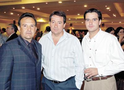 va_16032006 
Luis Espinoza, Salvador Acosta y Alberto Torres.